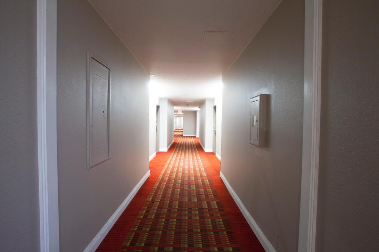 Ramada By Wyndham Barstow Ξενοδοχείο Εξωτερικό φωτογραφία