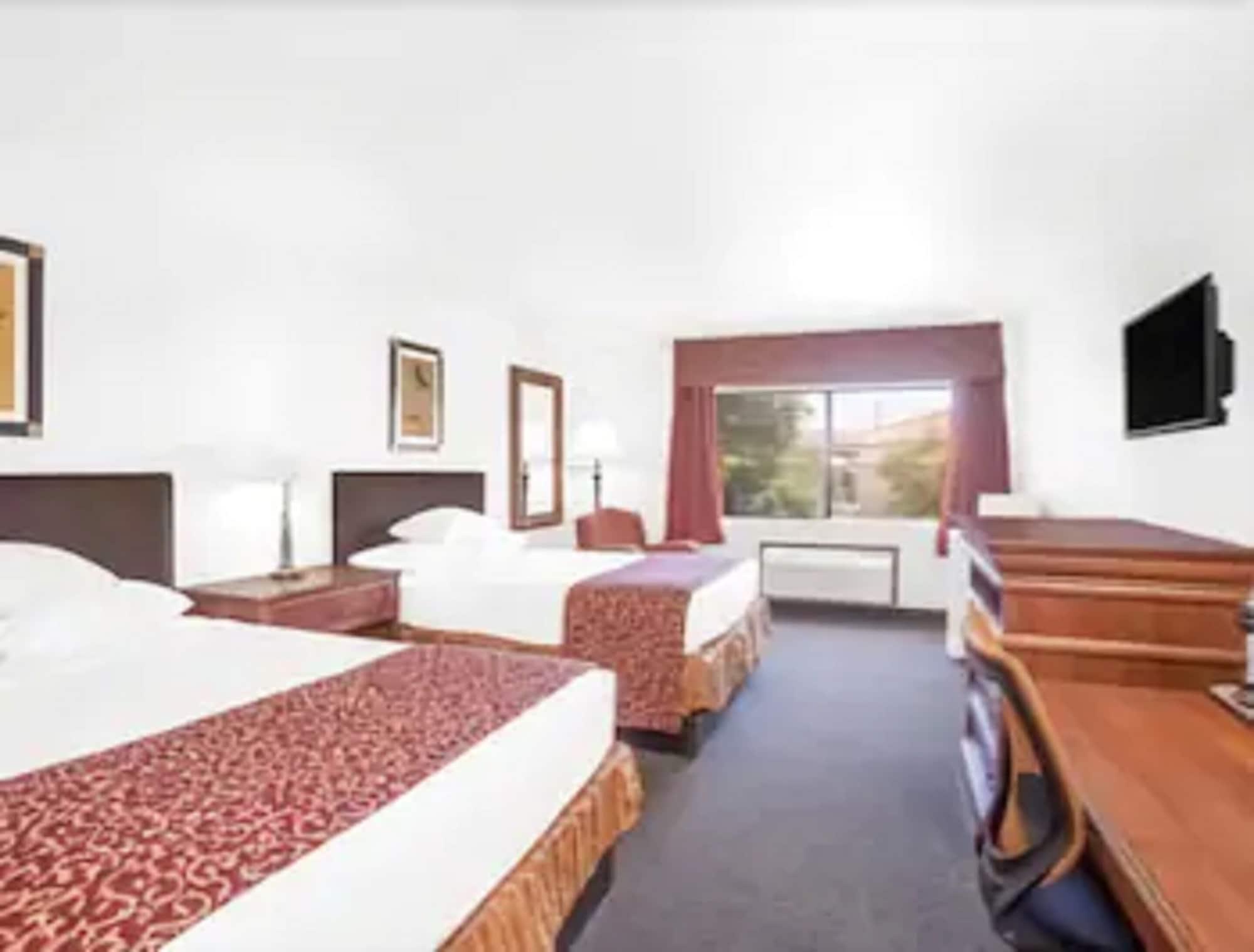 Ramada By Wyndham Barstow Ξενοδοχείο Εξωτερικό φωτογραφία